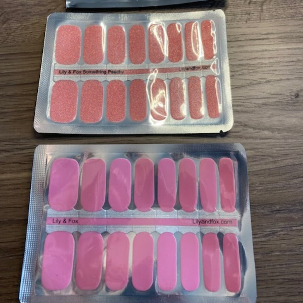 2 New Lily & Fox Nail wraps- Pink/Peach